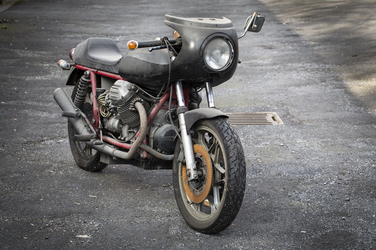 Moto Guzzi Le Mans II